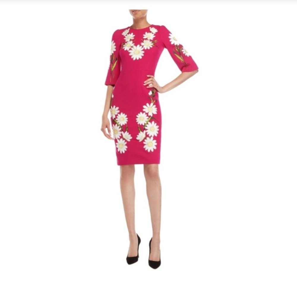 Dolce&Gabbana 🌸 Fuchsia Embroidered Daisy Dress 🌼